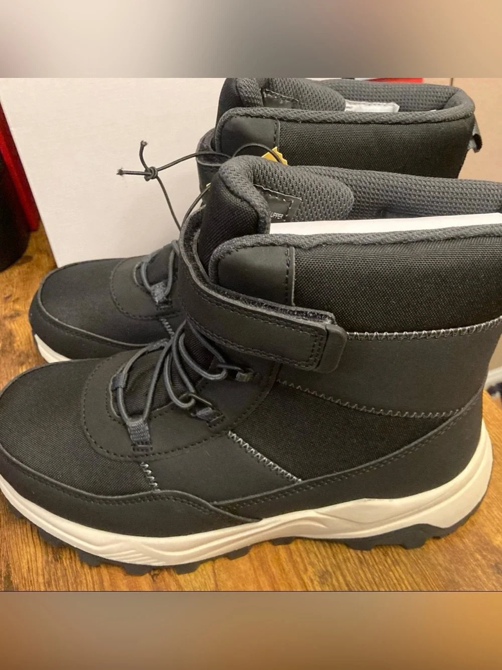 Kids' Noah Waterproof Hiker Snow Boots - Cat & Jack™ Black Size 3 new